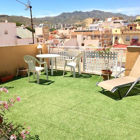 Room With Single Bed In Typical Townhouse With Rooftop Terrace Málaga Exterior foto